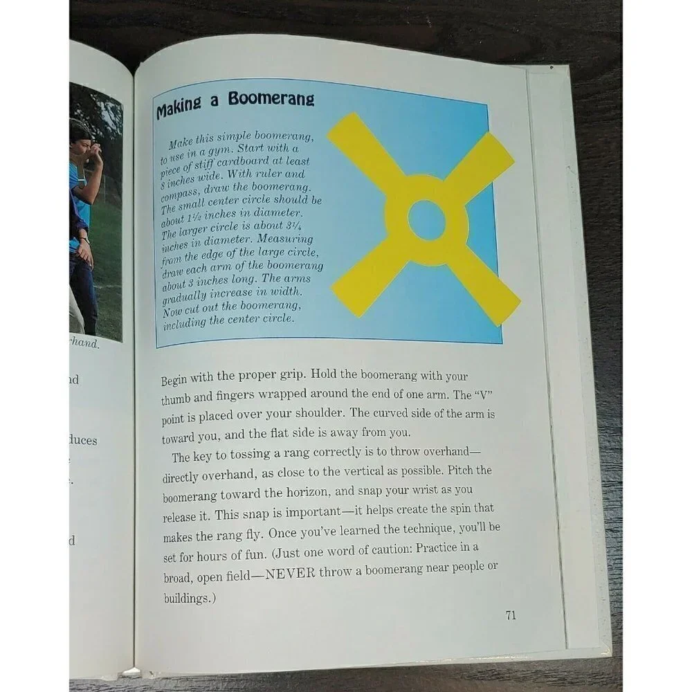 Disney's Year Book 1993 Picture Learning Comic Young Adults Hardcover Book